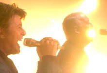 David Gilmour & David Bowie – Arnold Layne  (Live, Albert Hall, London 2006)