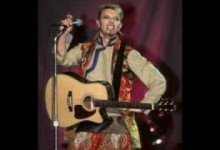 David Bowie – Lady Stardust  acoustic version (1997)