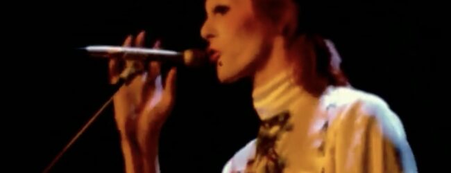 David Bowie – Watch That Man, live in London (July 3rd 1973).