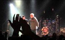 Tony Visconti & Woody Woodmansey talking to the crowd in Toronto last night