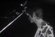 David Bowie – Suffragette City (1972)