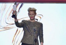 Watch Tilda Swinton’s CFDA Tribute to David Bowie