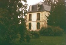 Behind the scenes photos by Ricky Gardiner at Château d’Hérouville recording David Bowie’s Low album