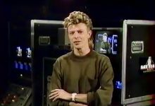David Bowie presents MTV video vanguard award (1987)