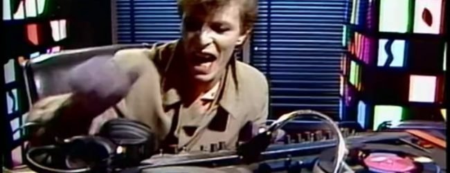 David Bowie – D.J. (Tony Visconti 2017 Mix)