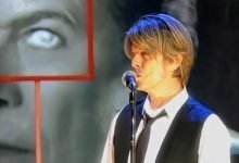 David Bowie – Everyone Says ‘Hi’ (German TV, 2002)