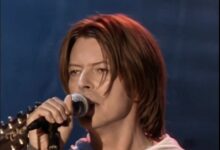 David Bowie – Thursday’s Child (Top of the Pops 1999)