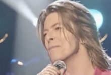 David Bowie live Nulle Part Ailleurs (French TV, 1999)