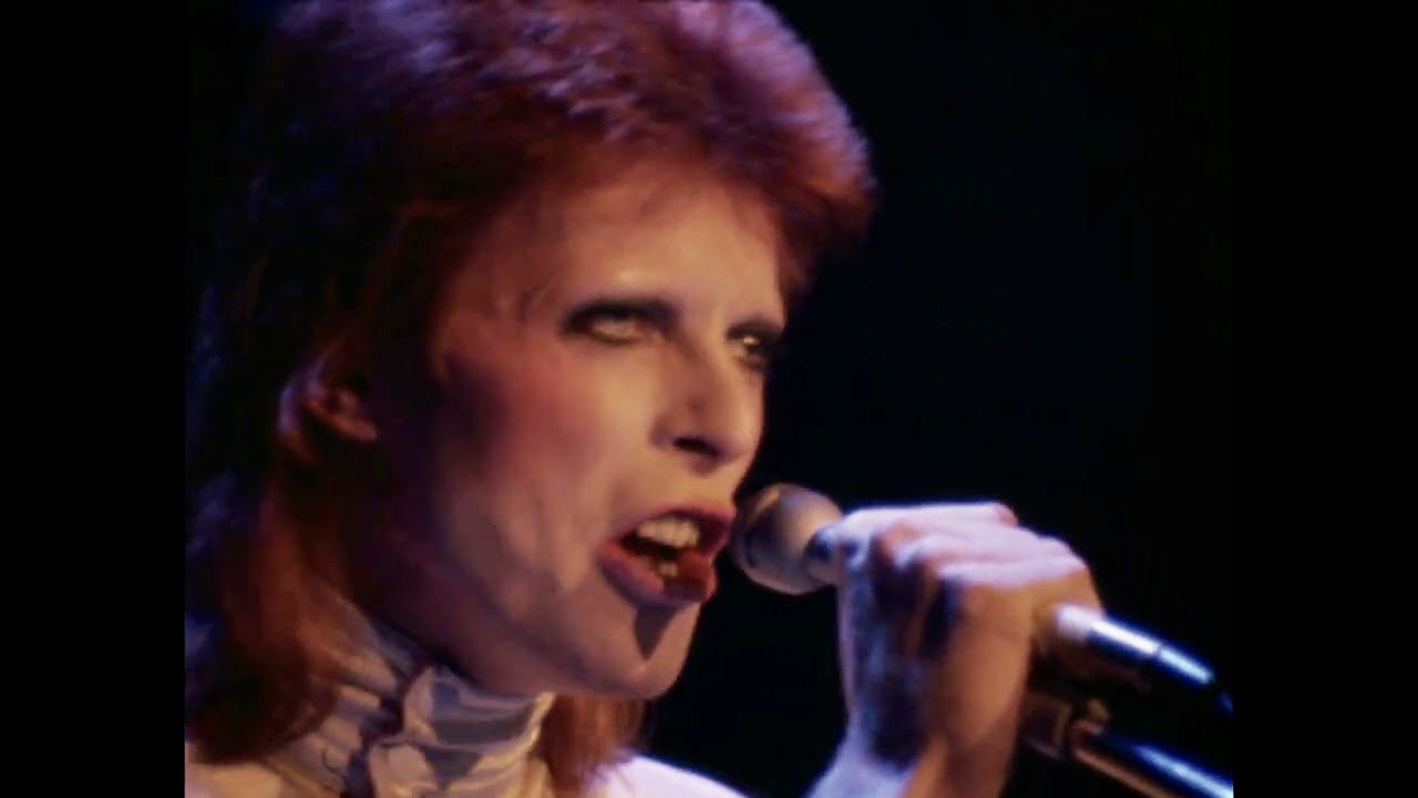 David Bowie Cracked Actor (2023 Remaster/4K Upgrade) Hammersmith Odeon, London, 1973 David