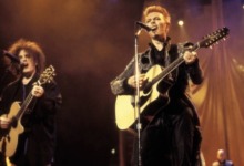 David Bowie & Robert Smith – The Last Thing You Should Do (Live at MSG, 09/01/1997)