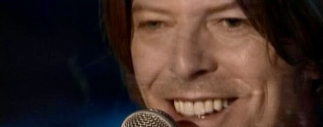 David Bowie – Survive (Live on BBC Top Of The Pops 1999)